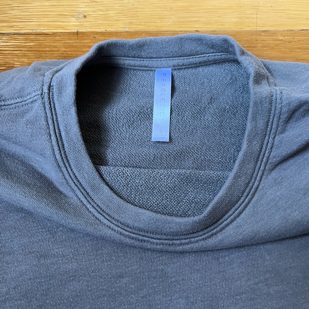 Fabletics Loose Fit Cropped Sweatshirt in Gray size Small - Picture 8 of 14